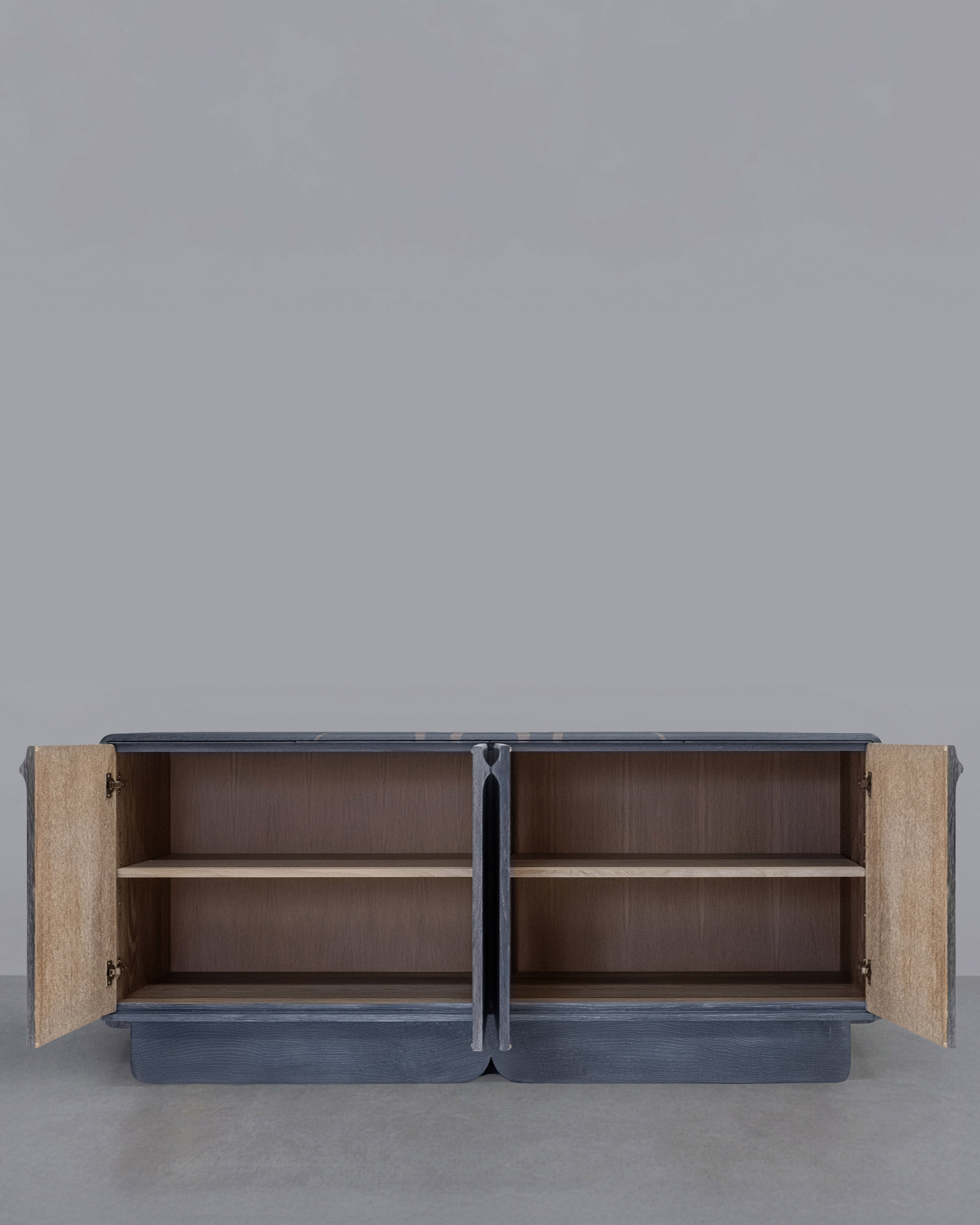 OXALINO™ Cloud Drip Cabinet