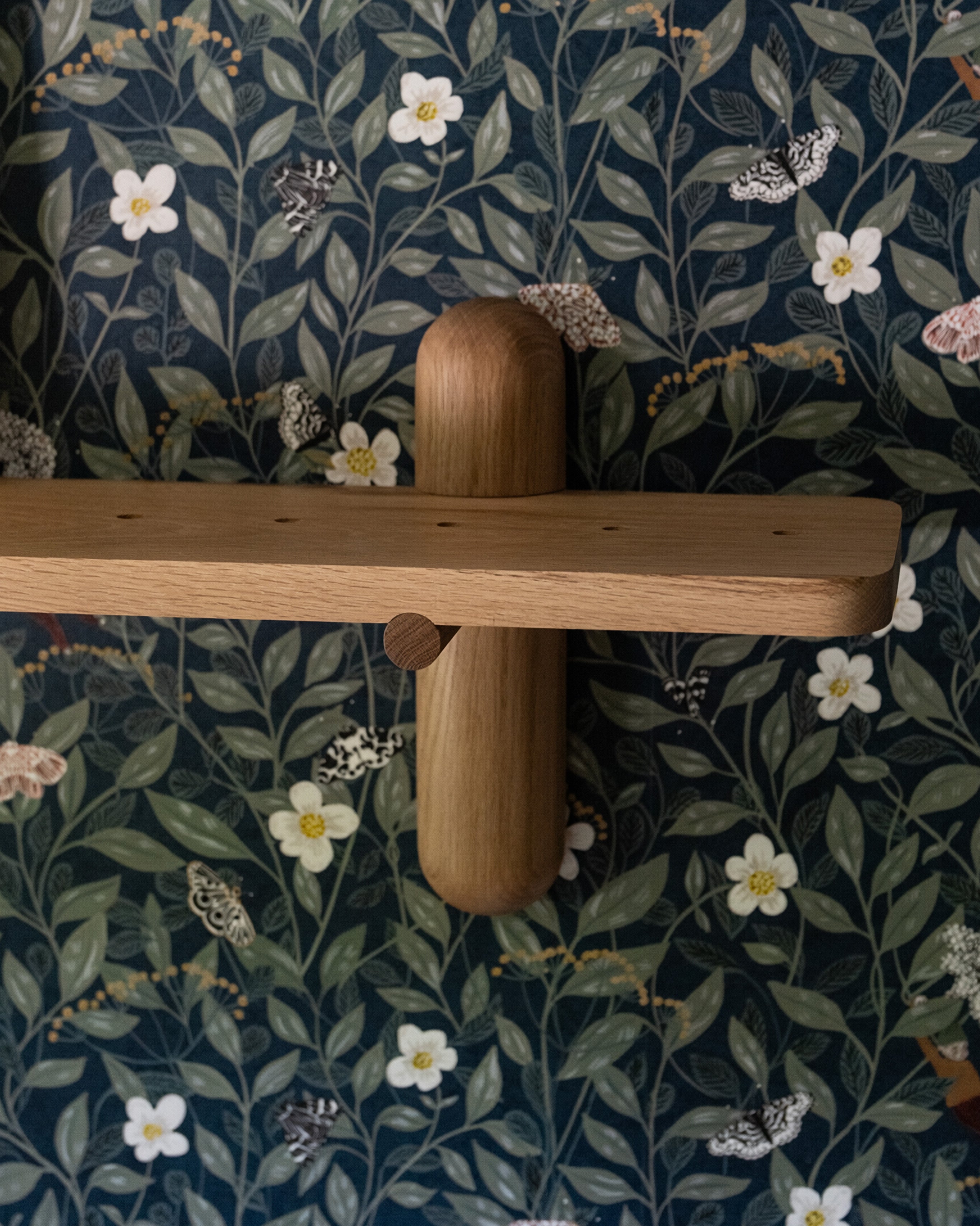 The Hannah Shelf 72"