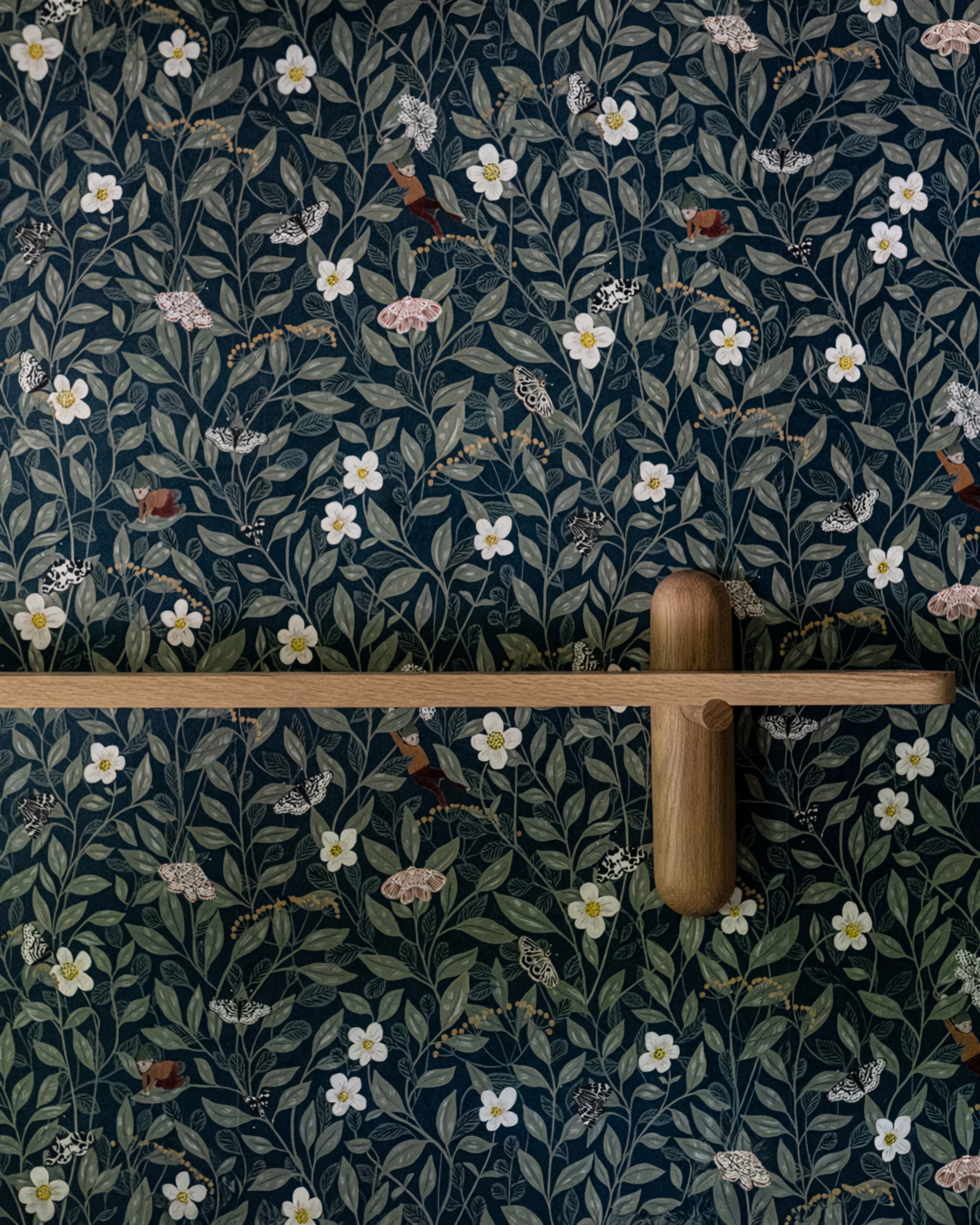 The Hannah Shelf 72"