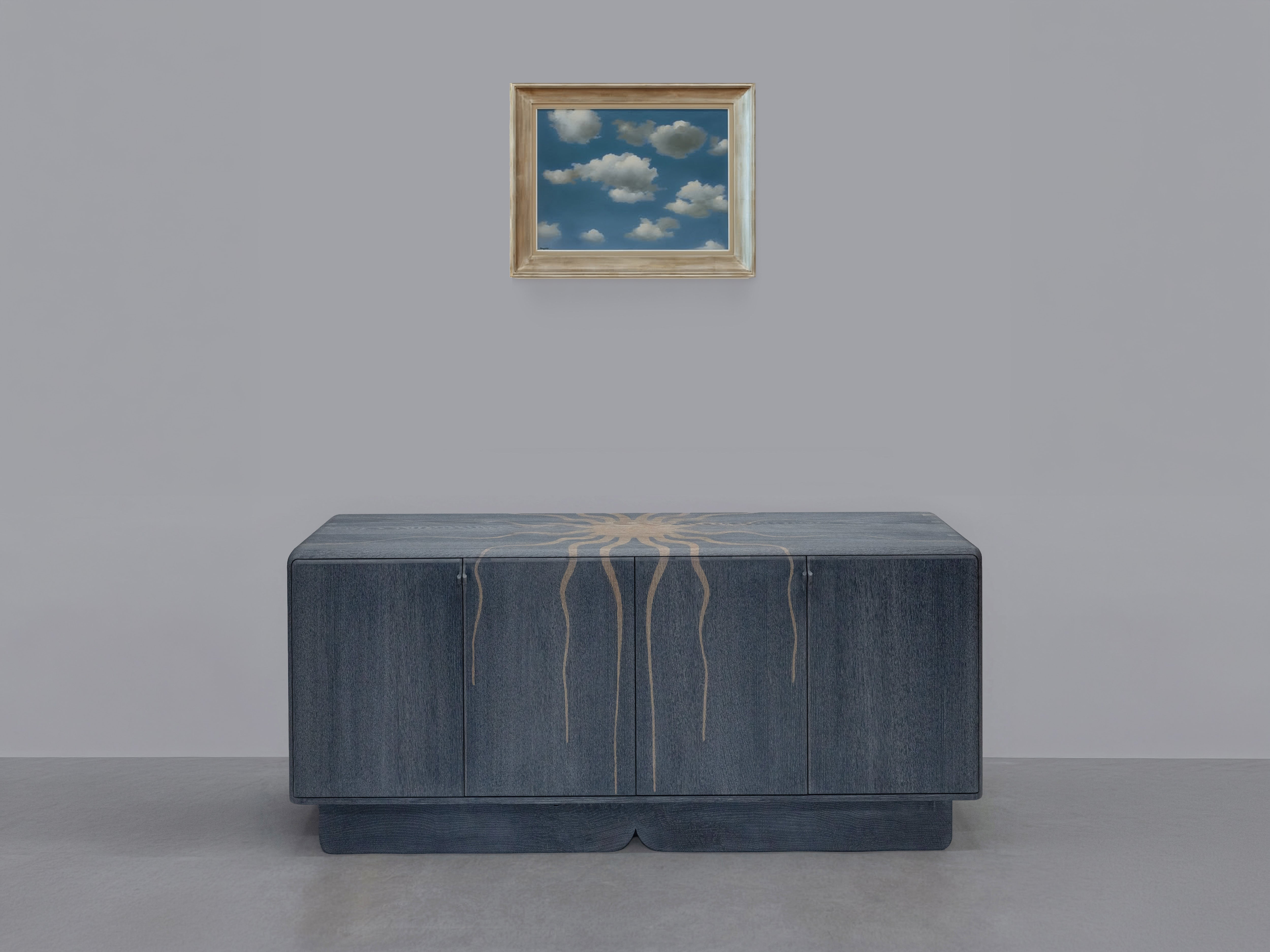 OXALINO™ Cloud Drip Cabinet