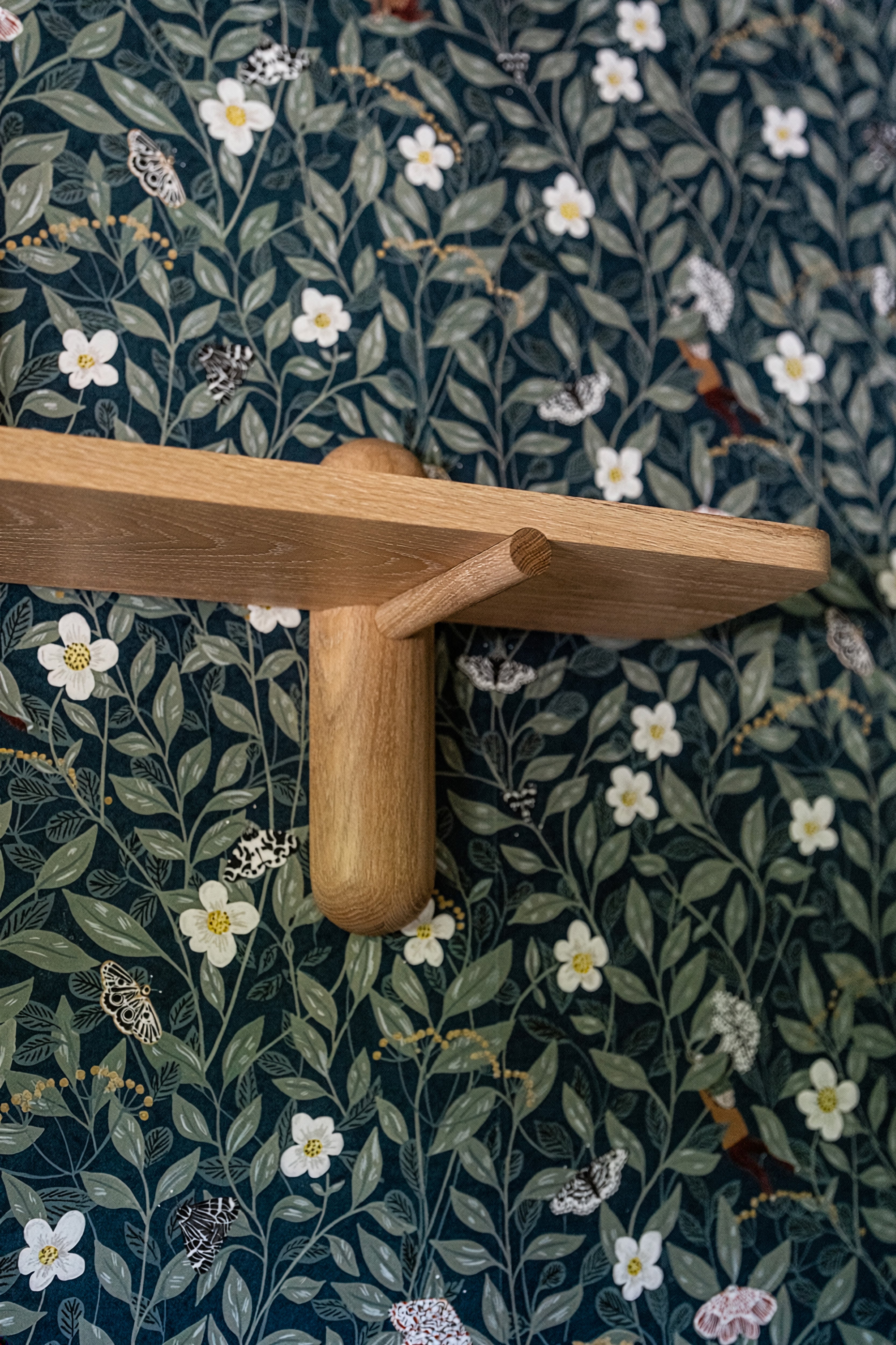 The Hannah Shelf 72"