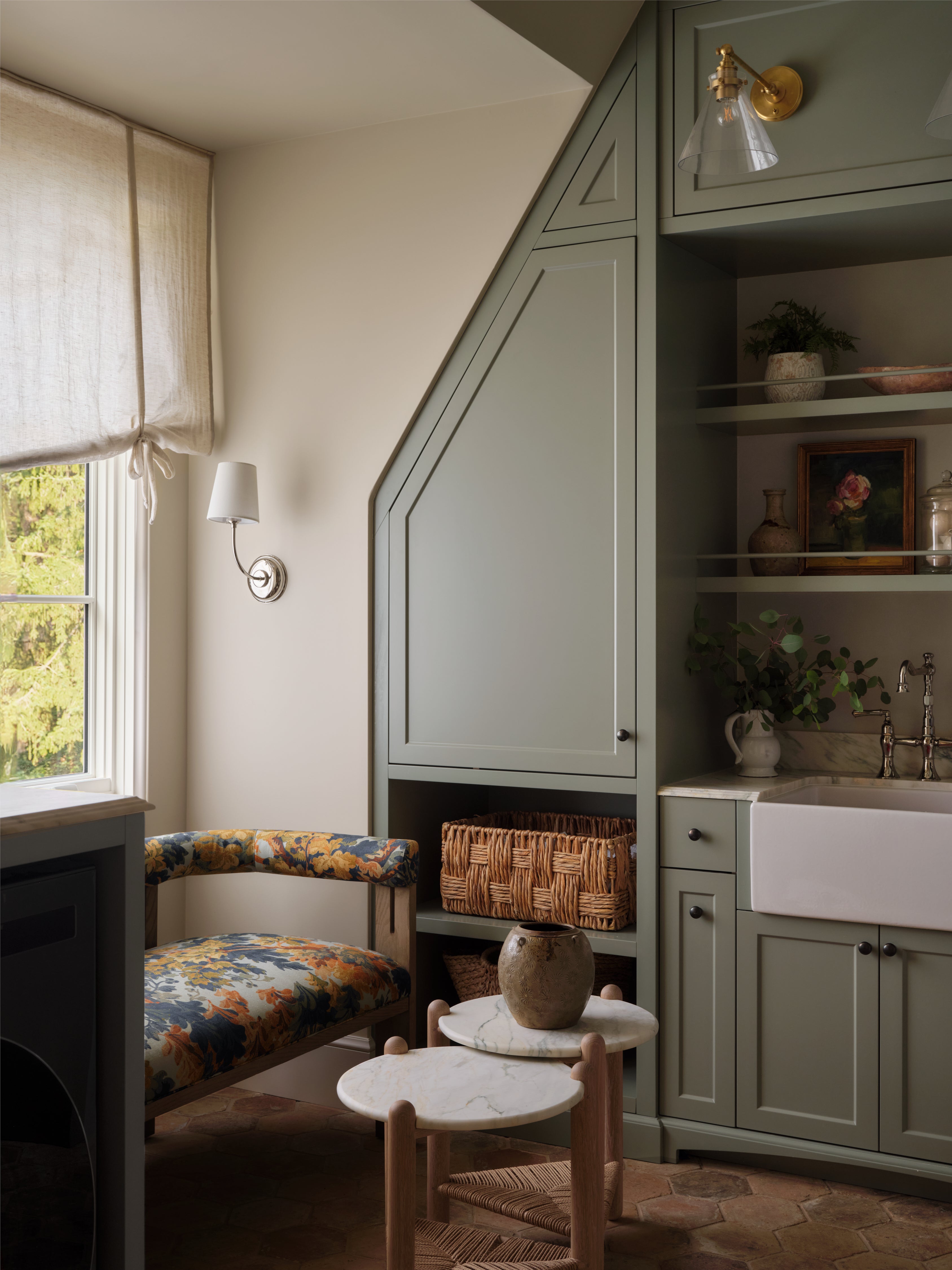 Captain's Side-Table 15"